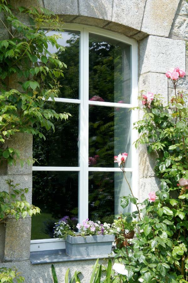 La Maison Les Mimosas Le Minihic-sur-Rance Екстер'єр фото